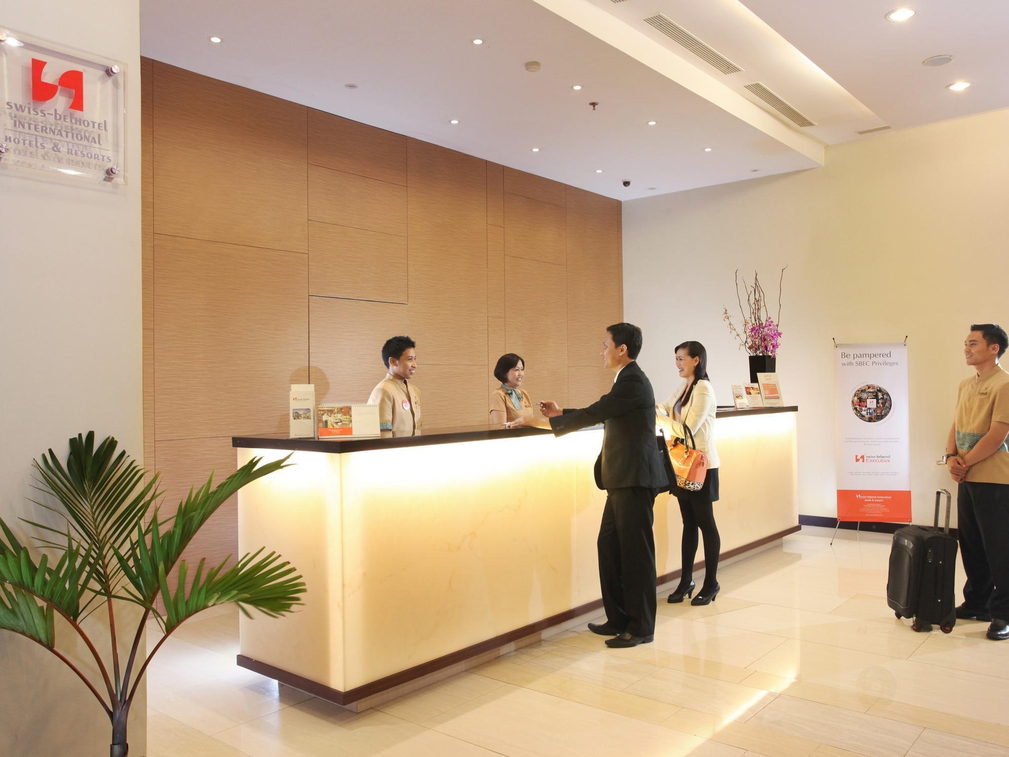 Swiss-Belinn Pangkalan Bun Luaran gambar
